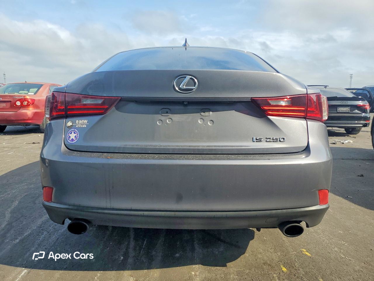 Lexus IS 2014