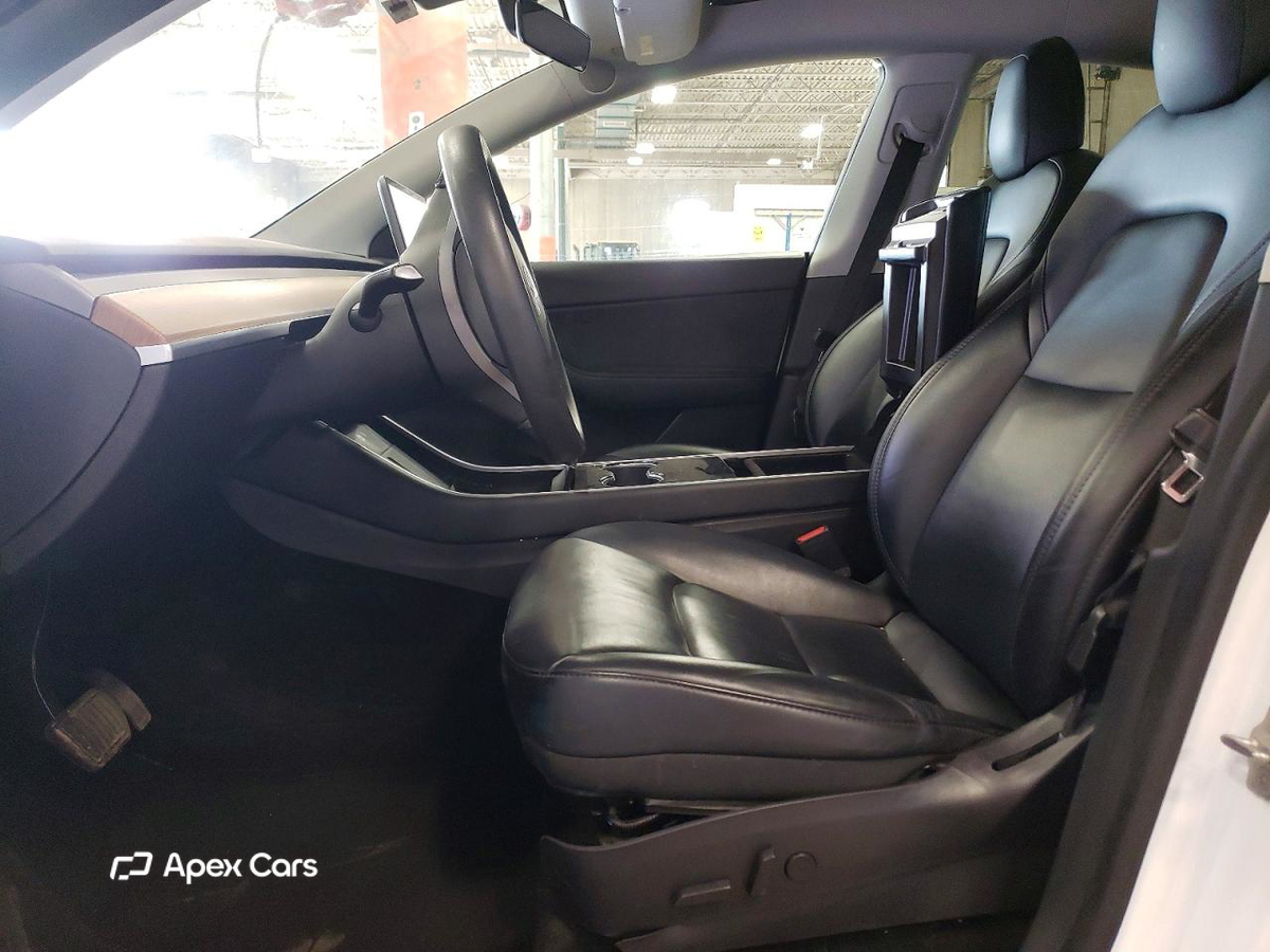 Tesla Model Y 2020