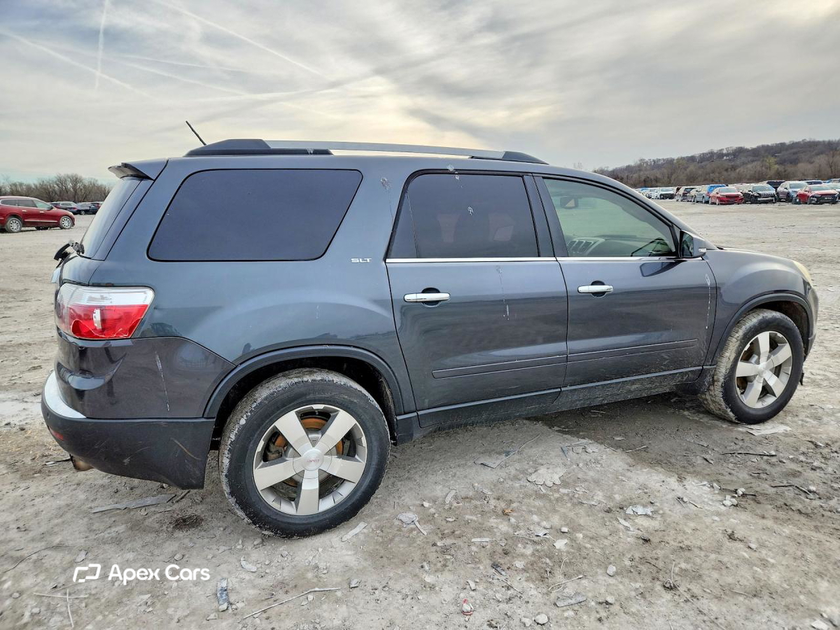 GMC Acadia 2011