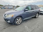 Nissan Pathfinder 2014