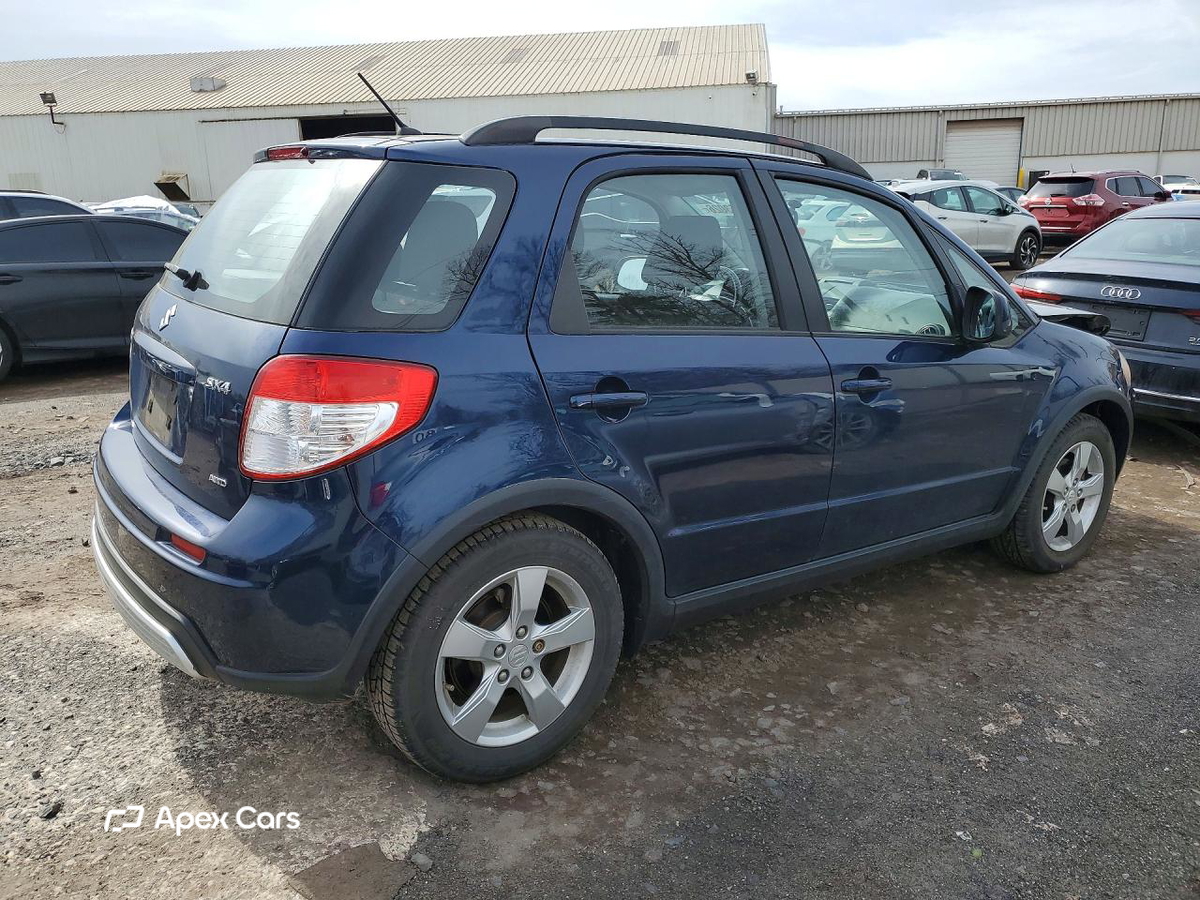 Suzuki SX4 2011