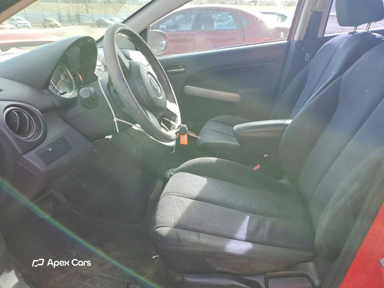 Mazda 2 2013