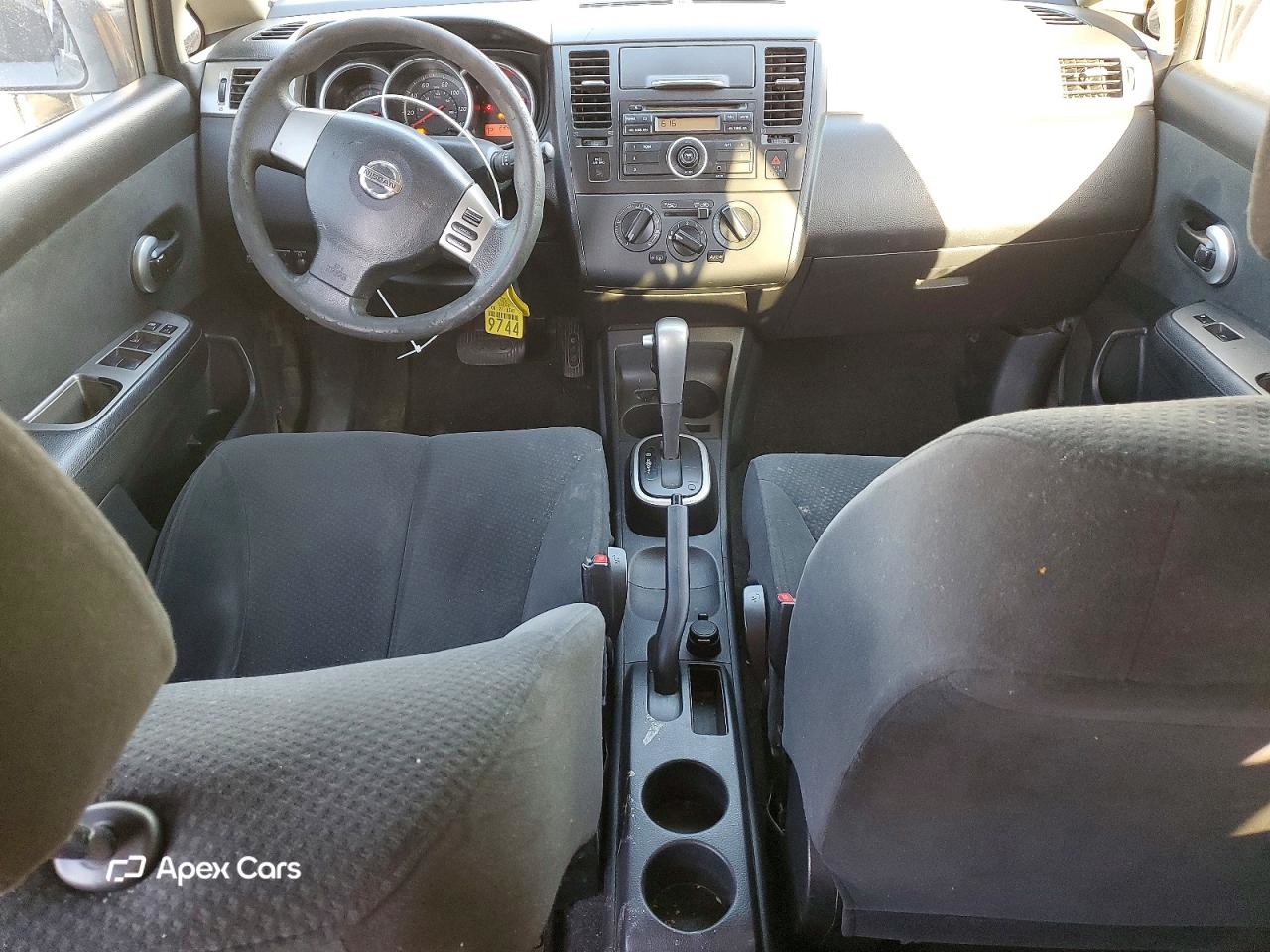 Nissan Versa 2012