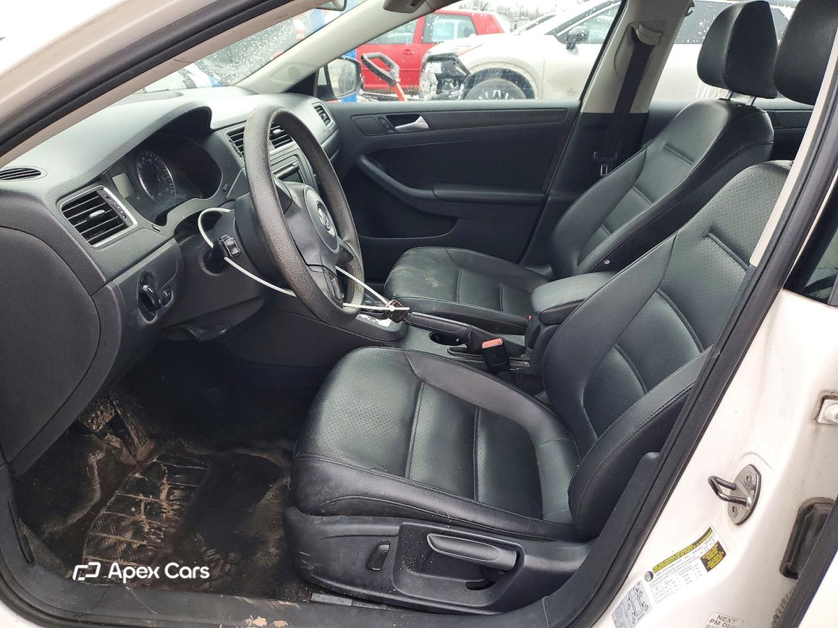 Volkswagen Jetta 2014