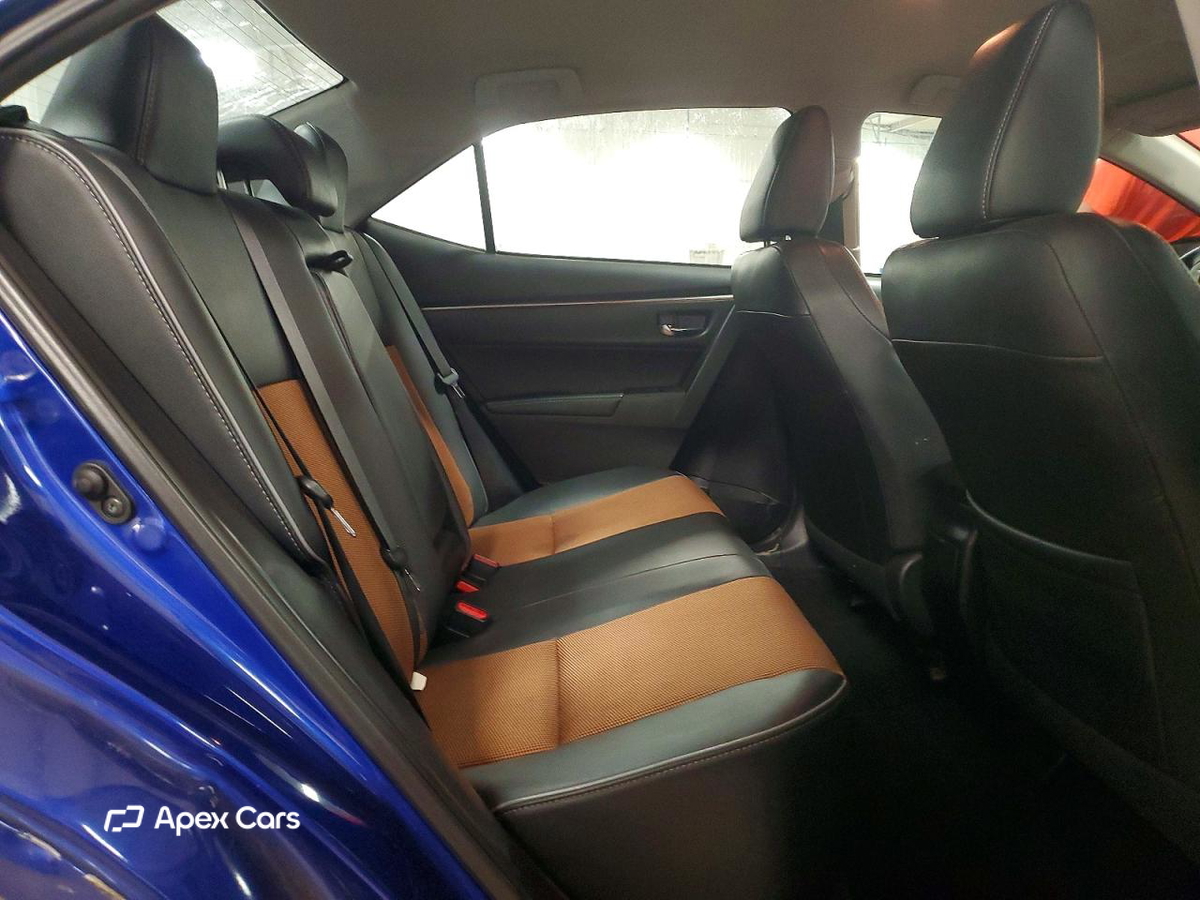 Toyota Corolla 2015