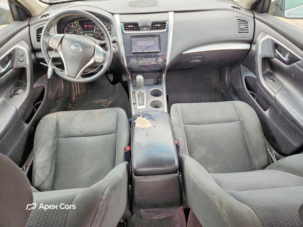 Nissan Altima 2015