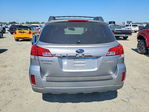 Subaru Outback 2010
