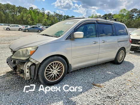 Honda Odyssey 2005 - Image 1 of 13