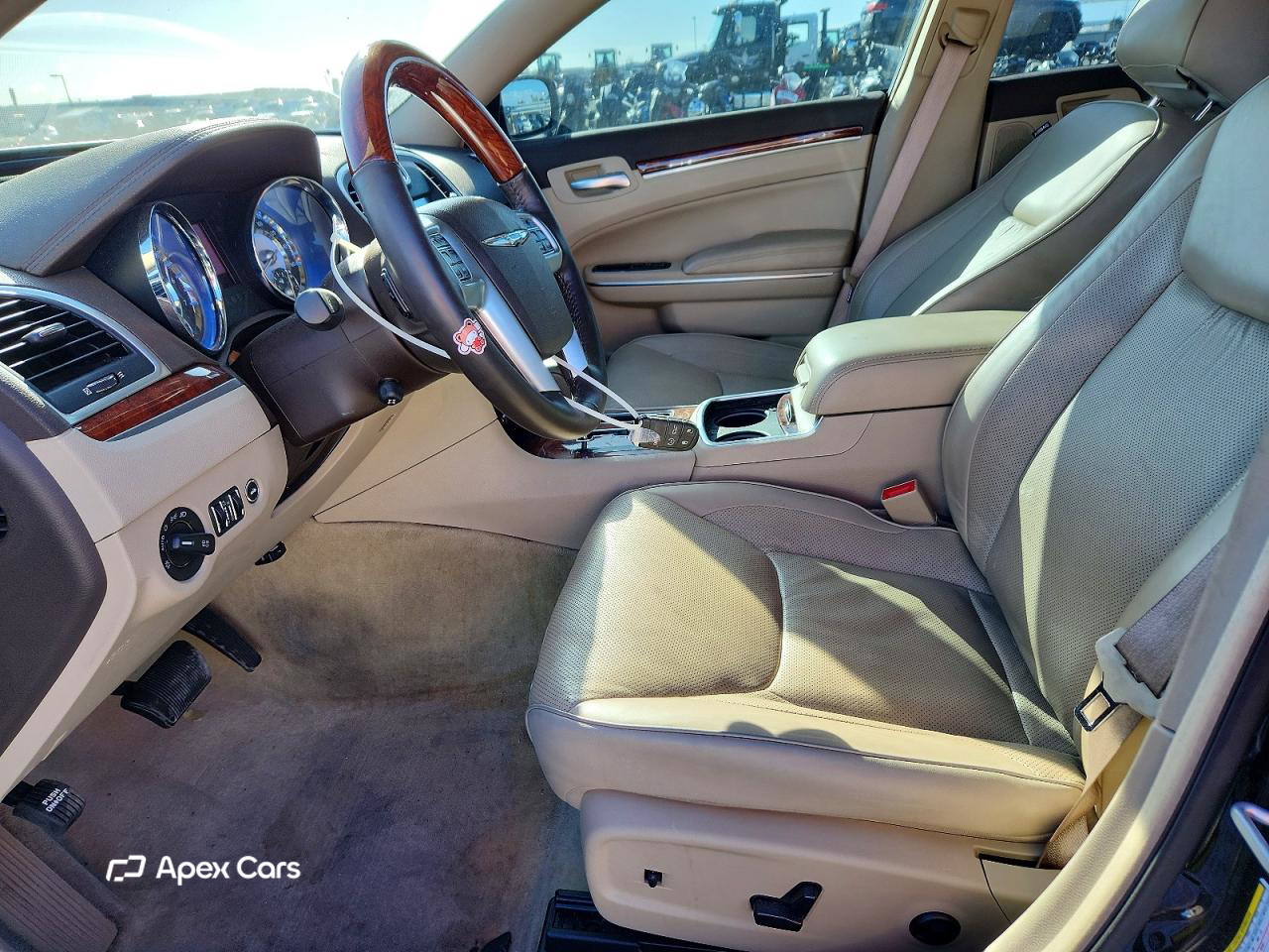 Chrysler 300 2011