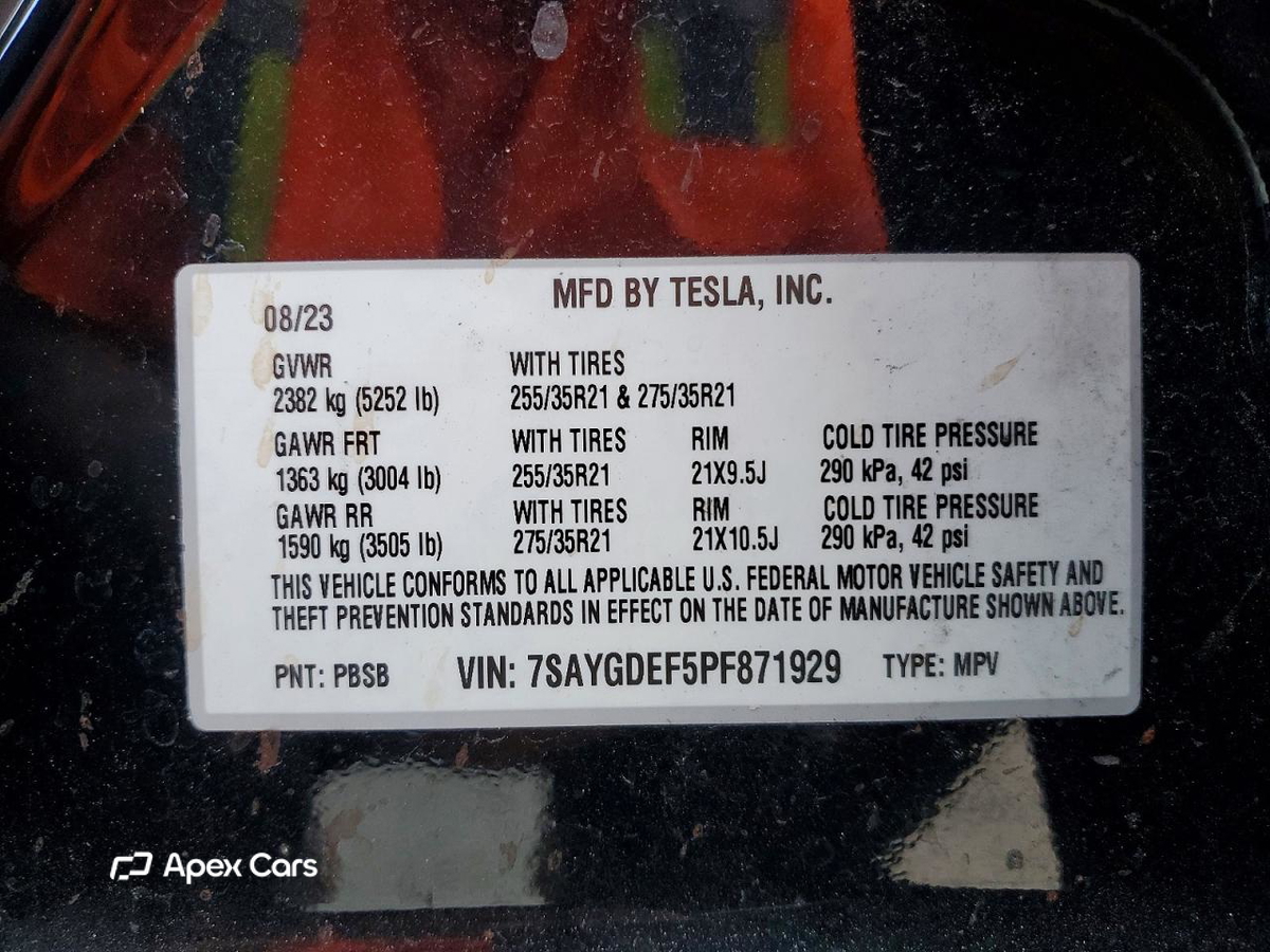 Tesla Model Y 2023