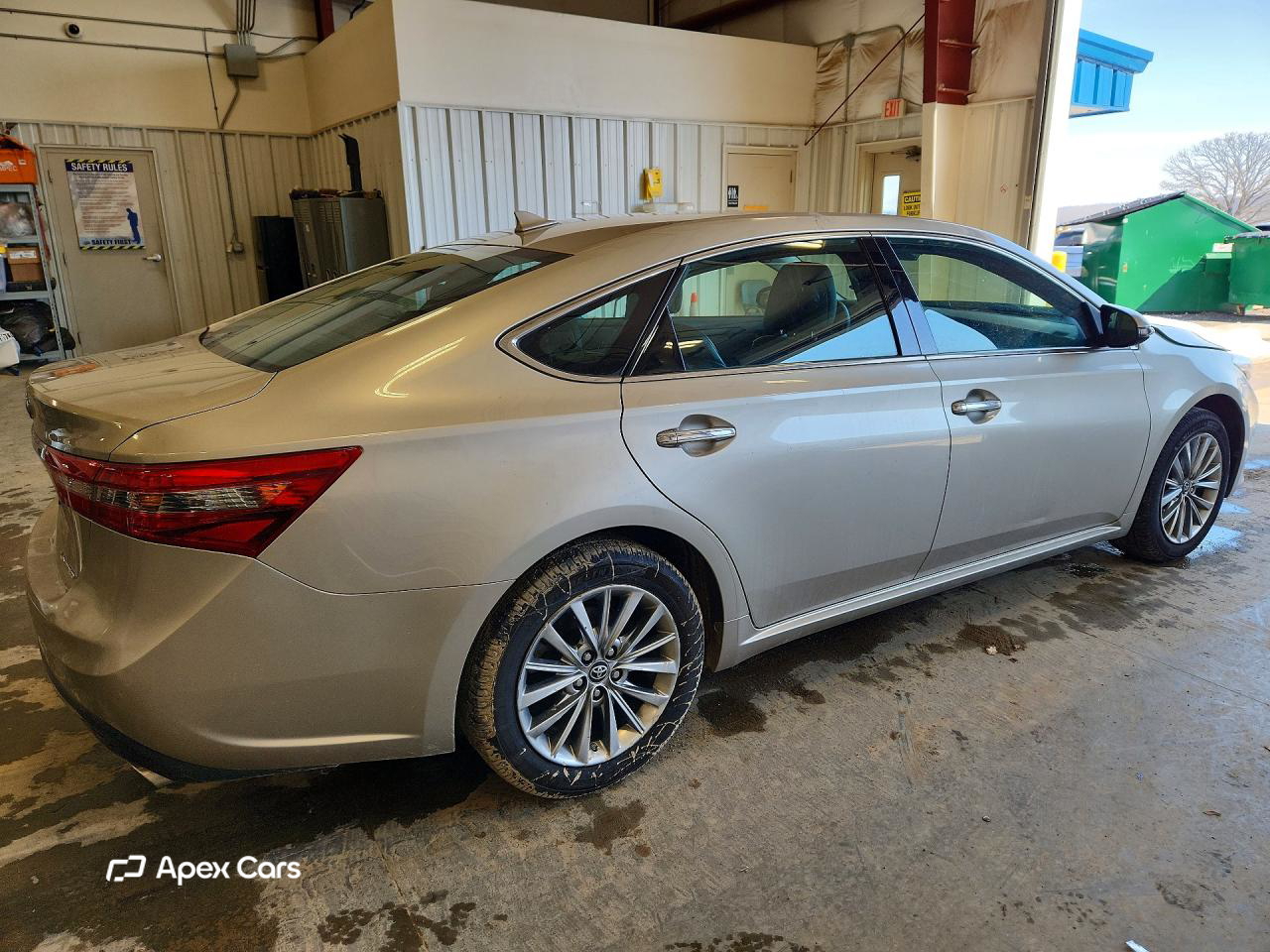 Toyota Avalon 2016