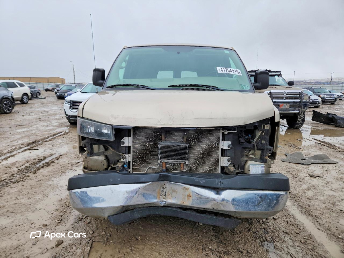 Chevrolet Express 2005
