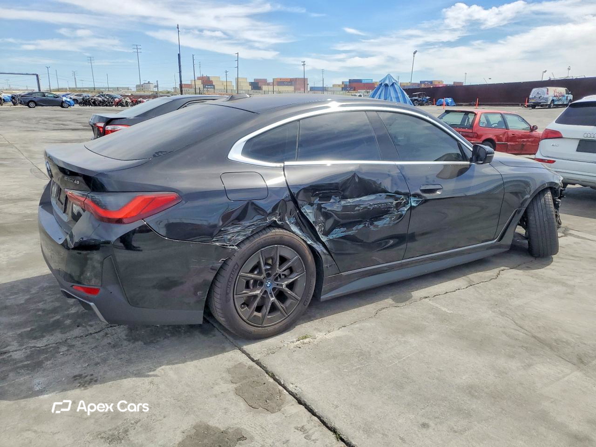 BMW i4 2023