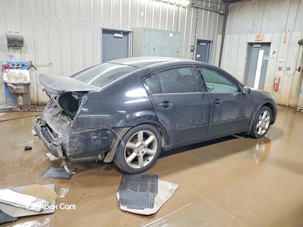 Nissan Maxima 2005