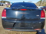 Chrysler 300 2021