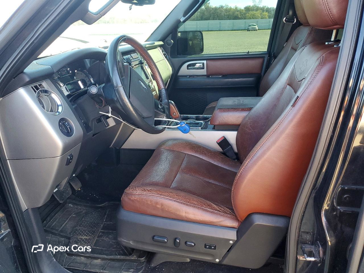 Ford Expedition 2013