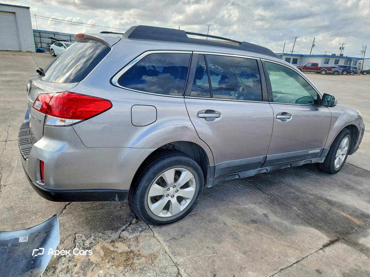 Subaru Outback 2010