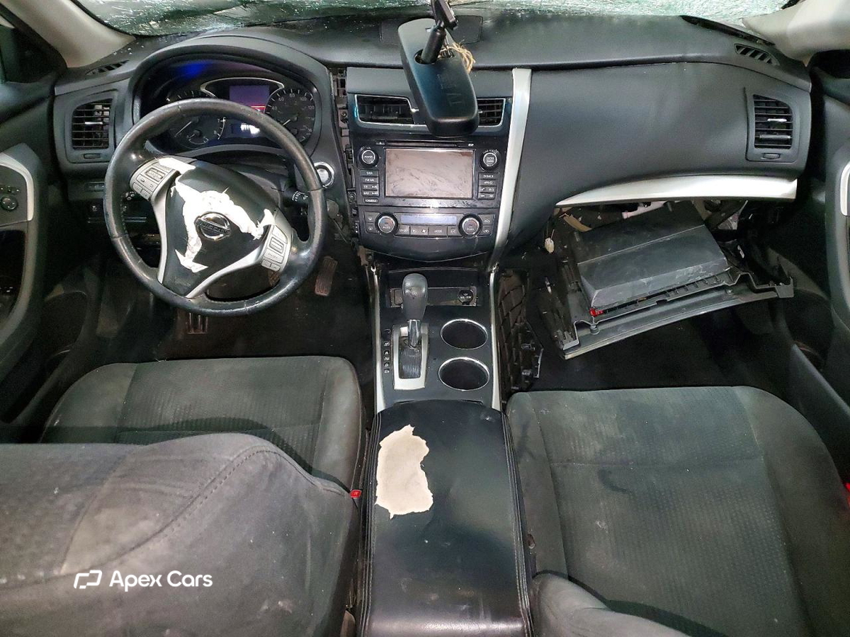 Nissan Altima 2015