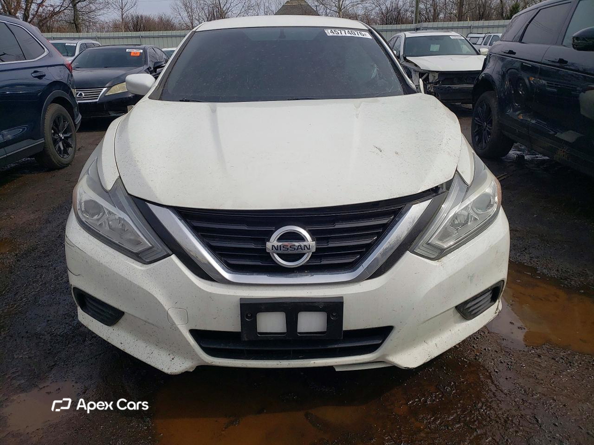Nissan Altima 2018