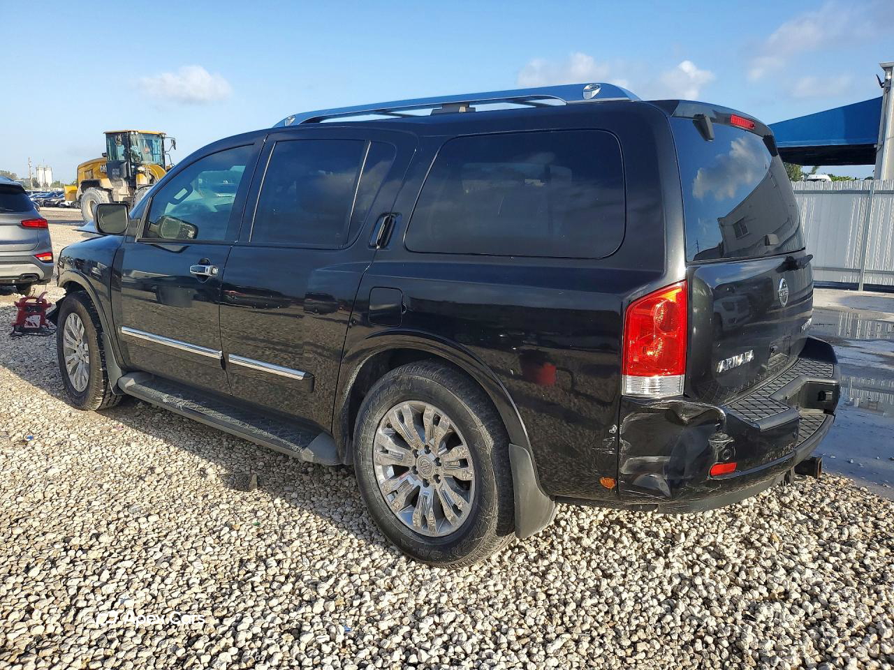 Nissan Armada 2015