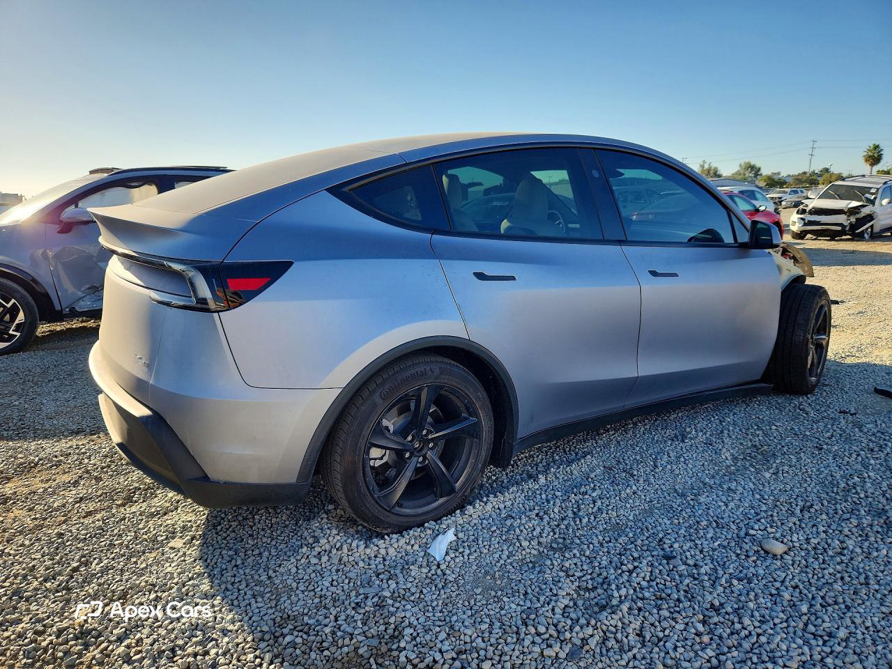 Tesla Model Y 2026