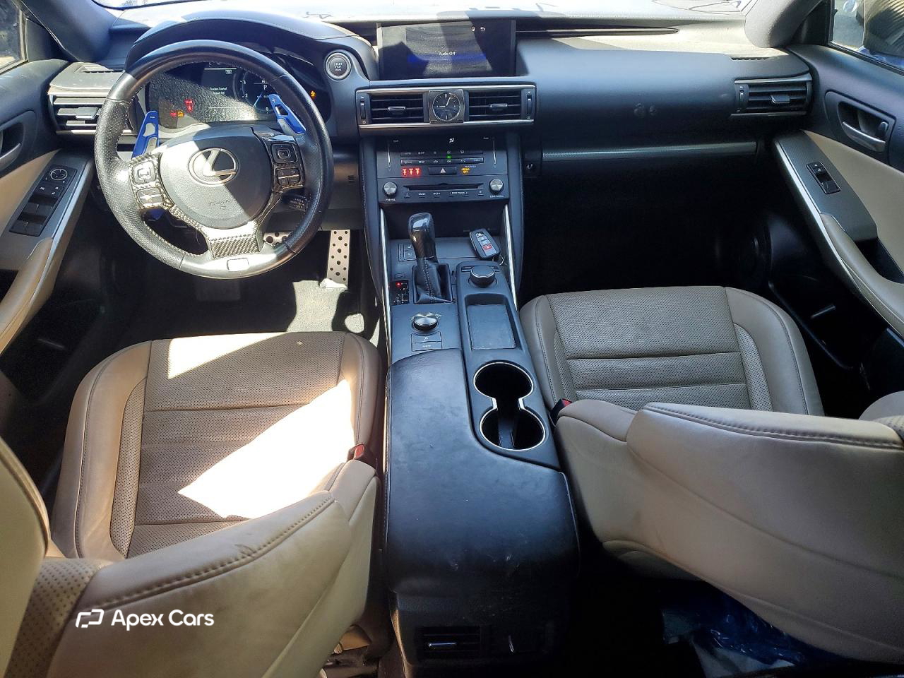 Lexus IS 2018