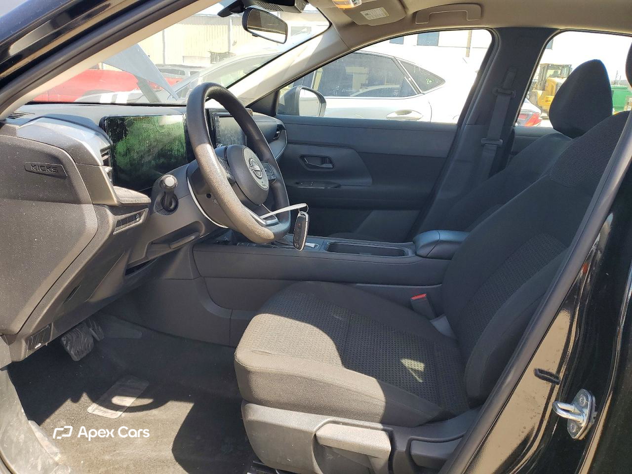 Nissan Kicks 2025
