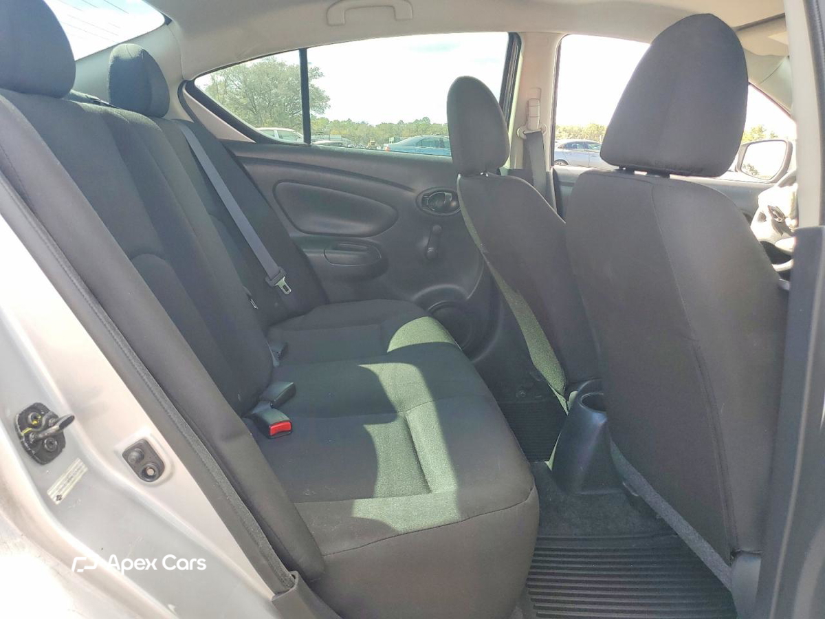 Nissan Versa 2019