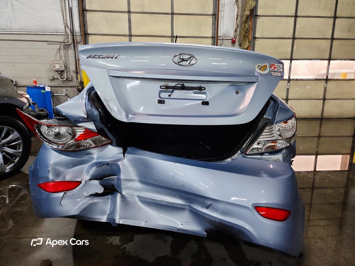 Hyundai Accent 2012