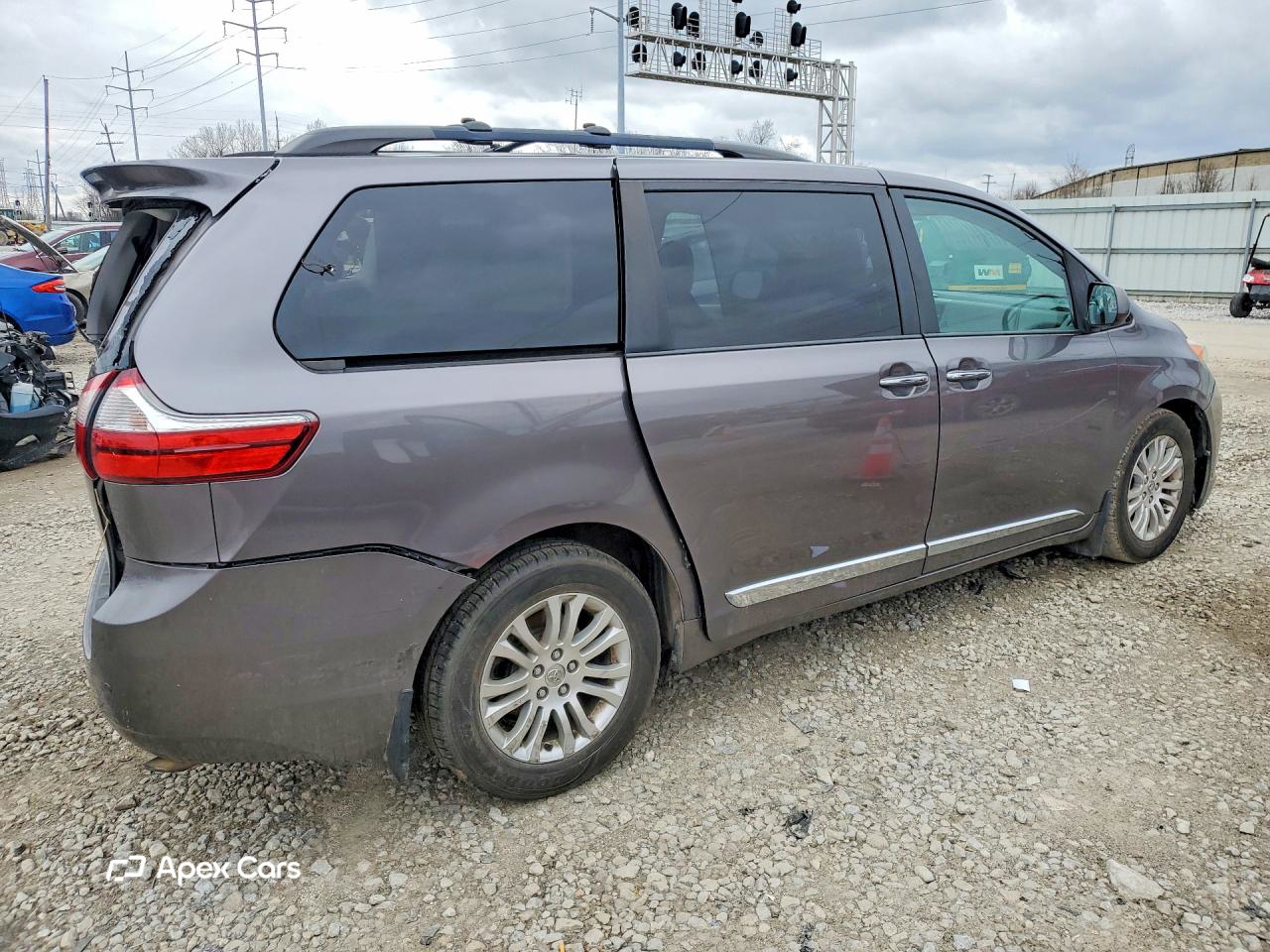 Toyota Sienna 2015