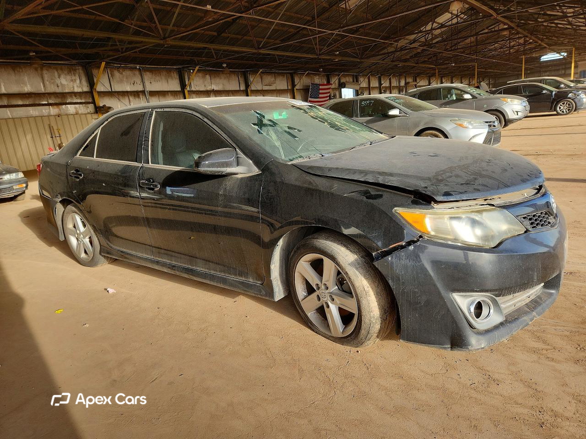 Toyota Camry 2012
