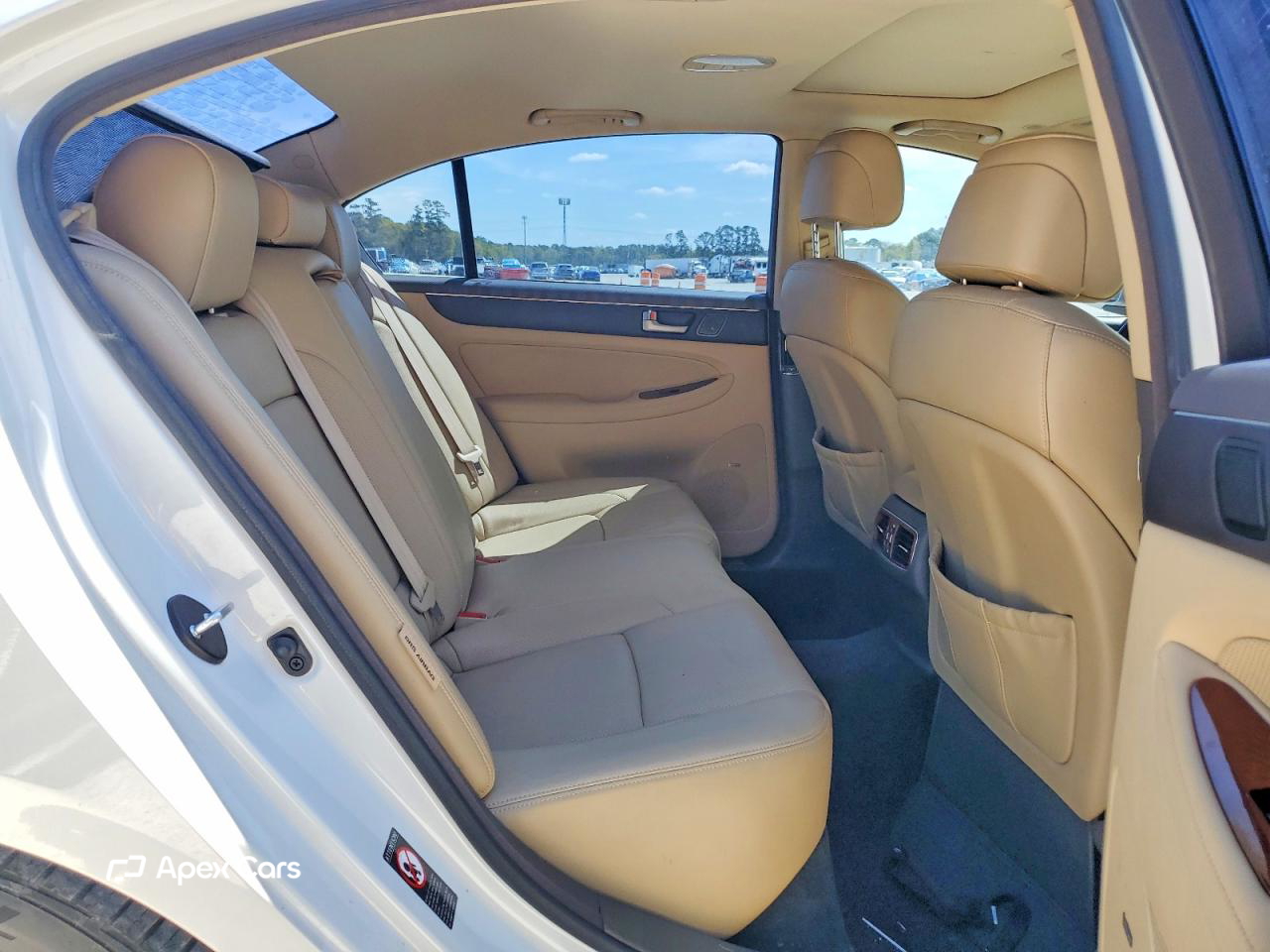 Hyundai Genesis 2013