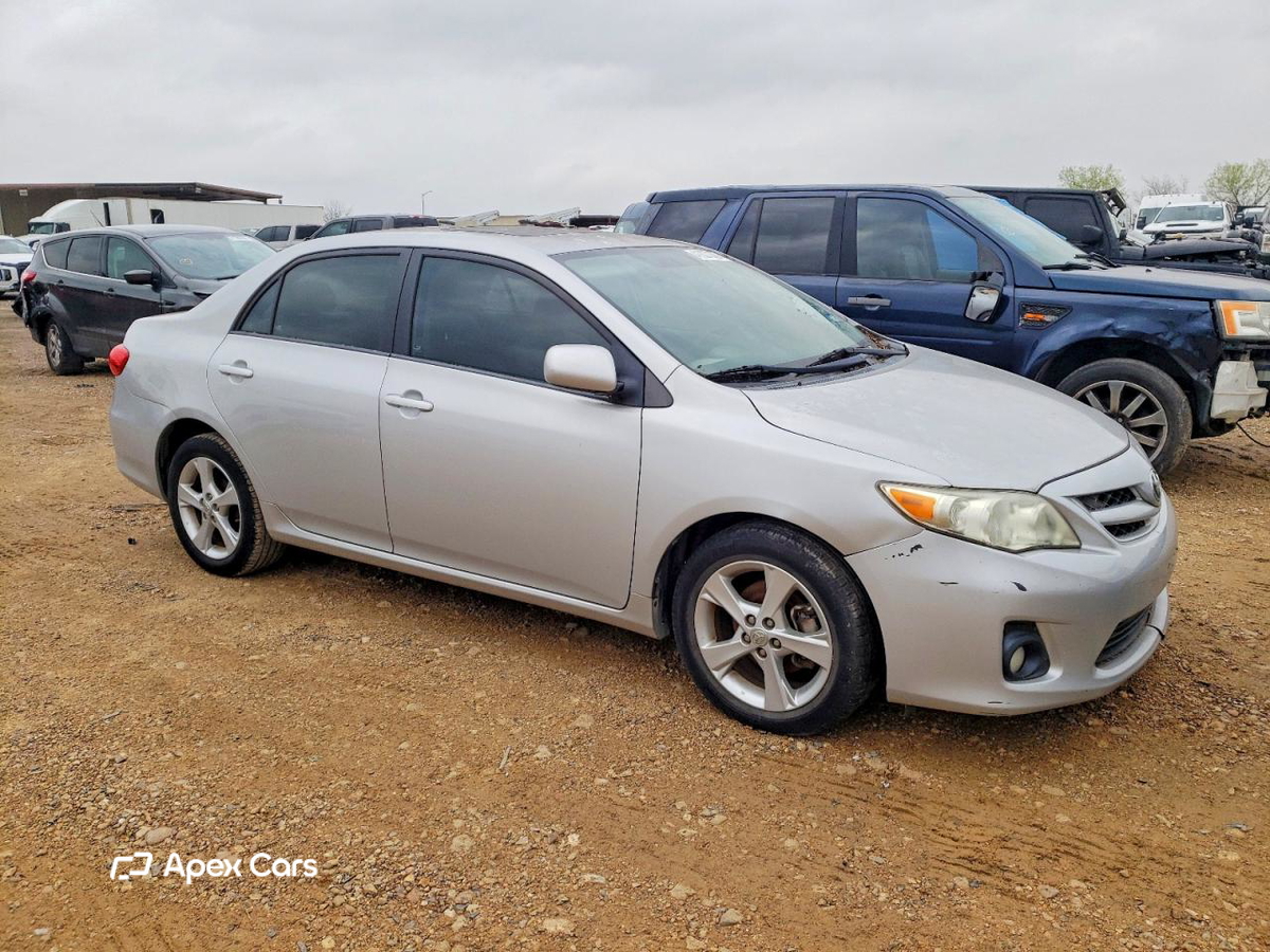 Toyota Corolla 2012