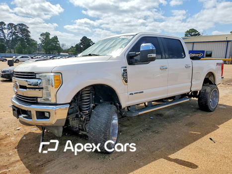 Ford F250 2017 - Image 1 of 12