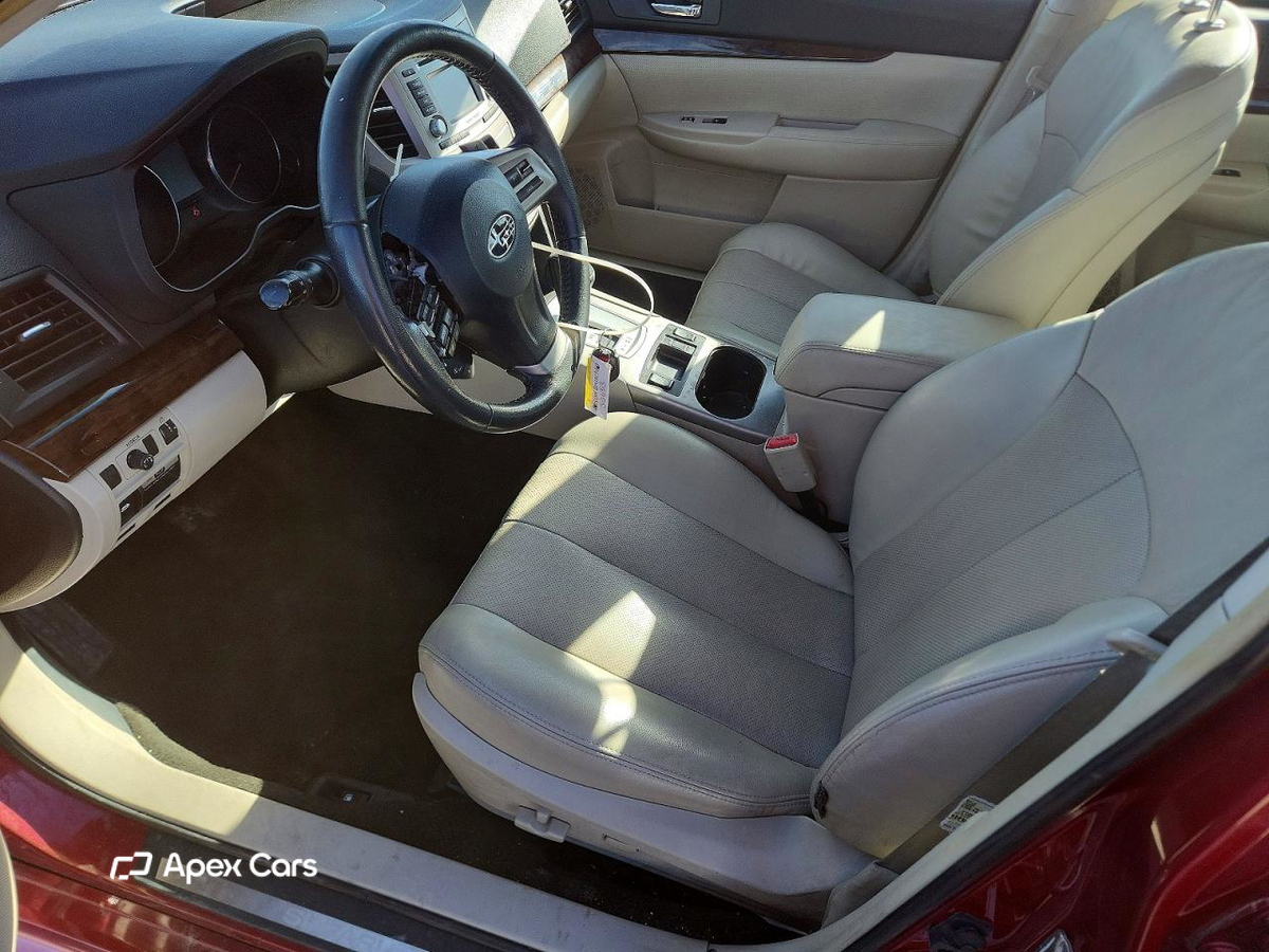 Subaru Legacy 2013
