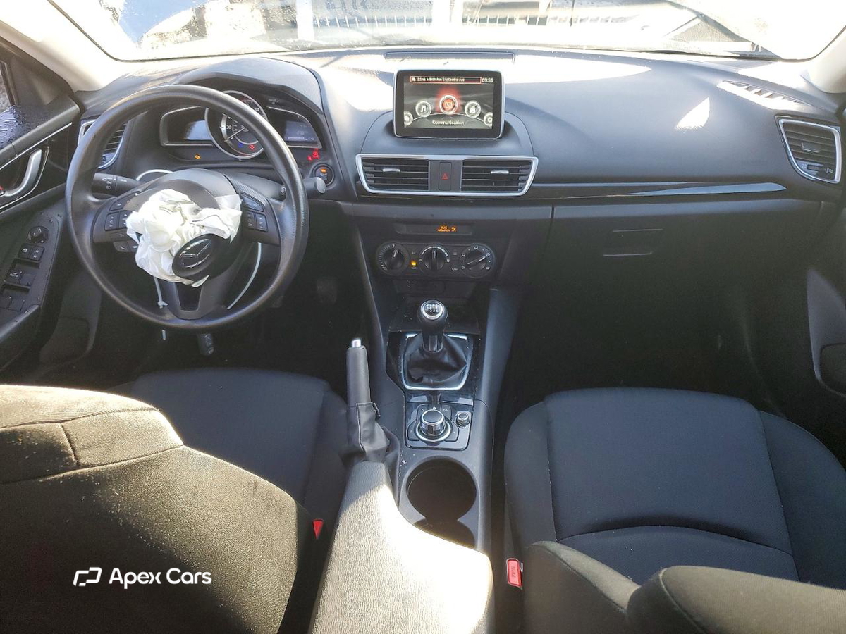Mazda 3 2016