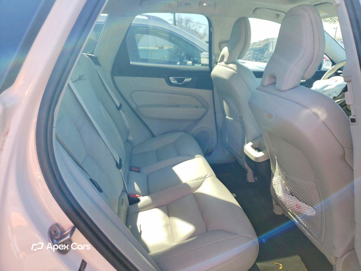 Volvo XC60 2024