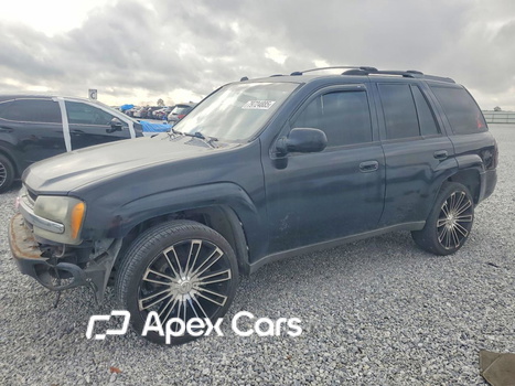 Chevrolet TrailBlazer 2004 - Image 1 of 15