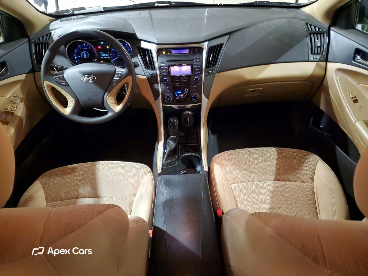 Hyundai Sonata 2013