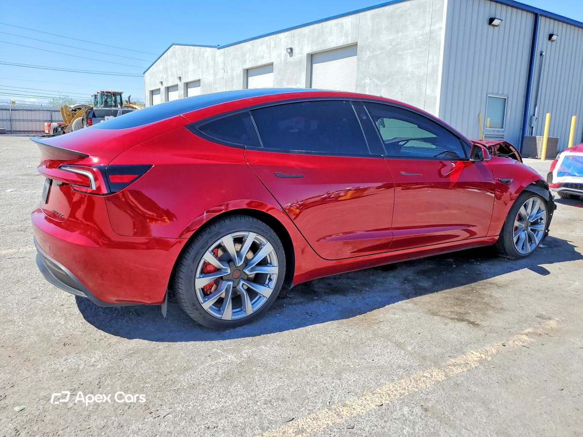 Tesla Model 3 2025