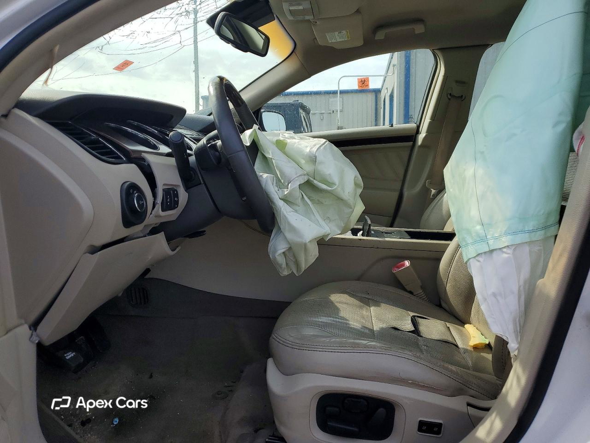 Ford Taurus 2011