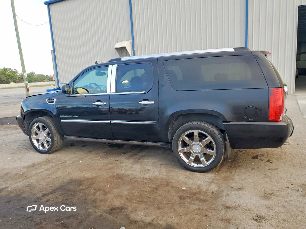 Cadillac Escalade 2011
