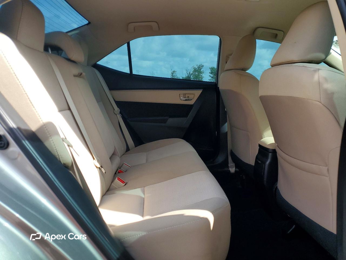 Toyota Corolla 2015