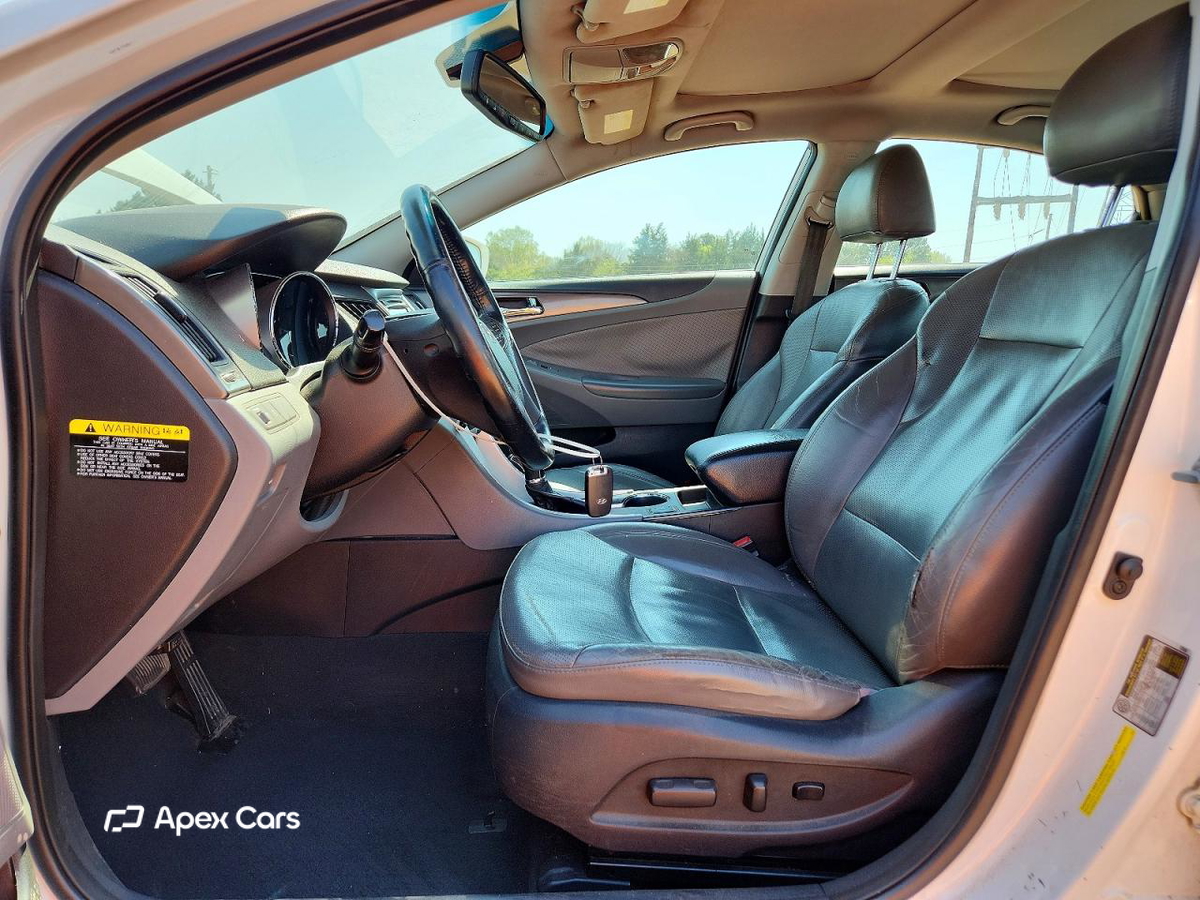 Hyundai Sonata 2013