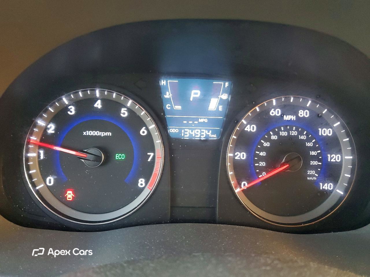 Hyundai Accent 2014