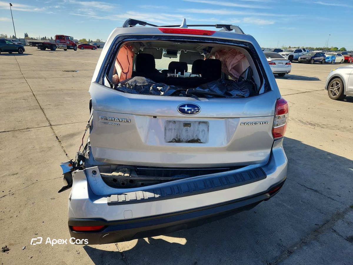 Subaru Forester 2016