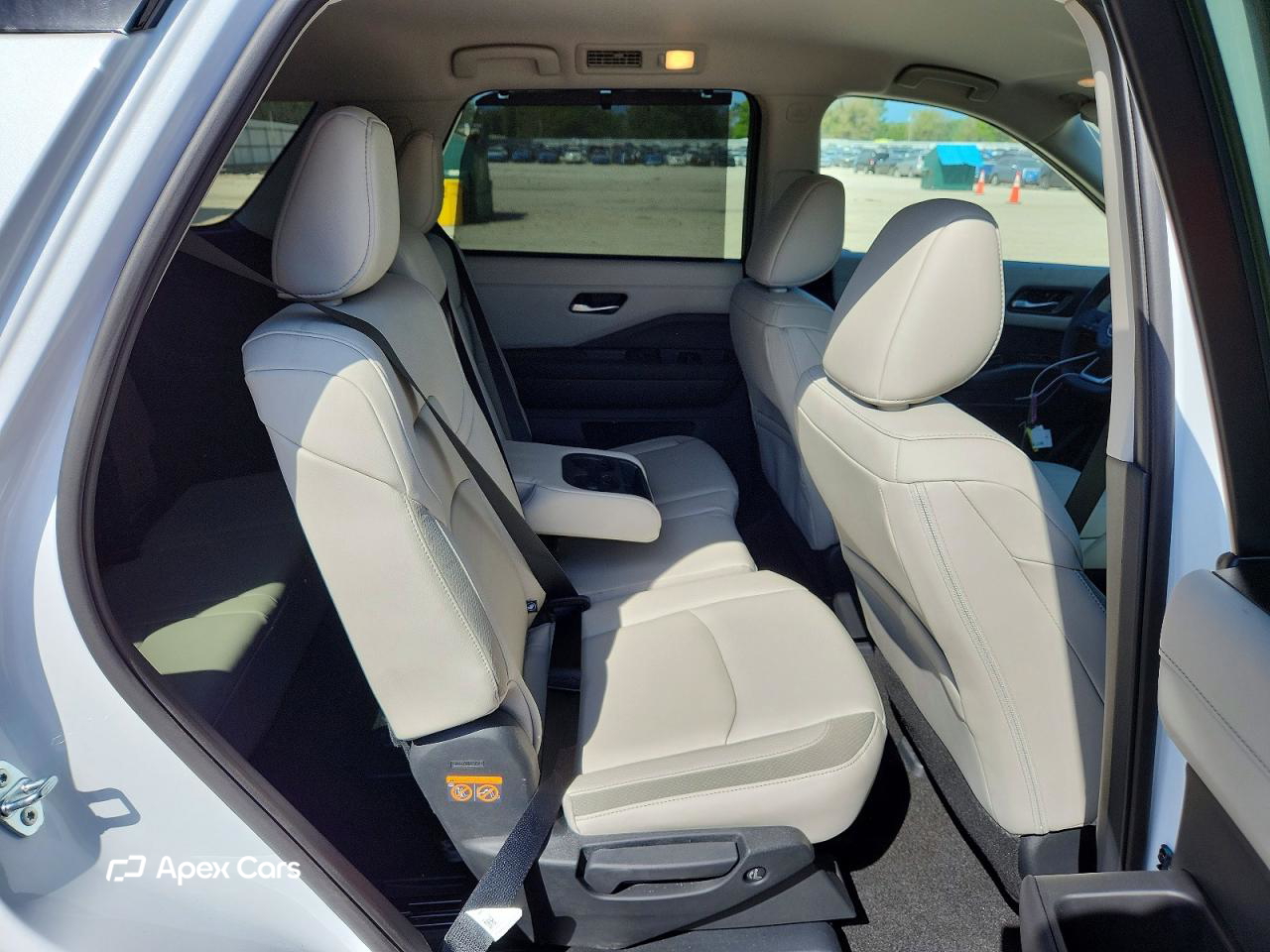 Nissan Pathfinder 2025