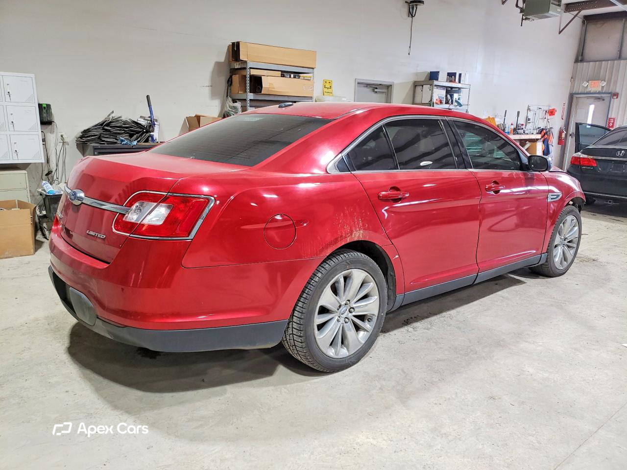 Ford Taurus 2011