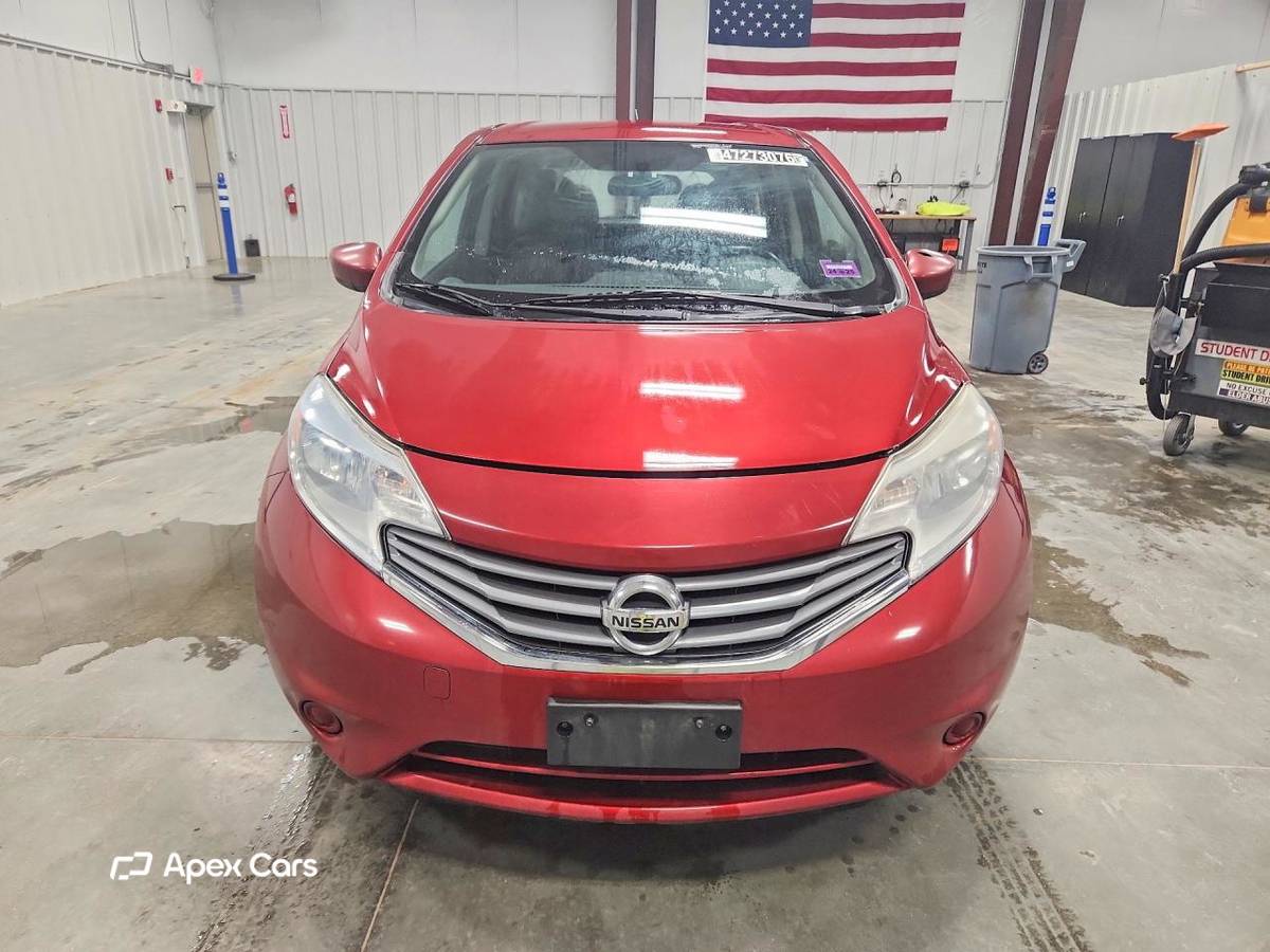 Nissan Versa 2016