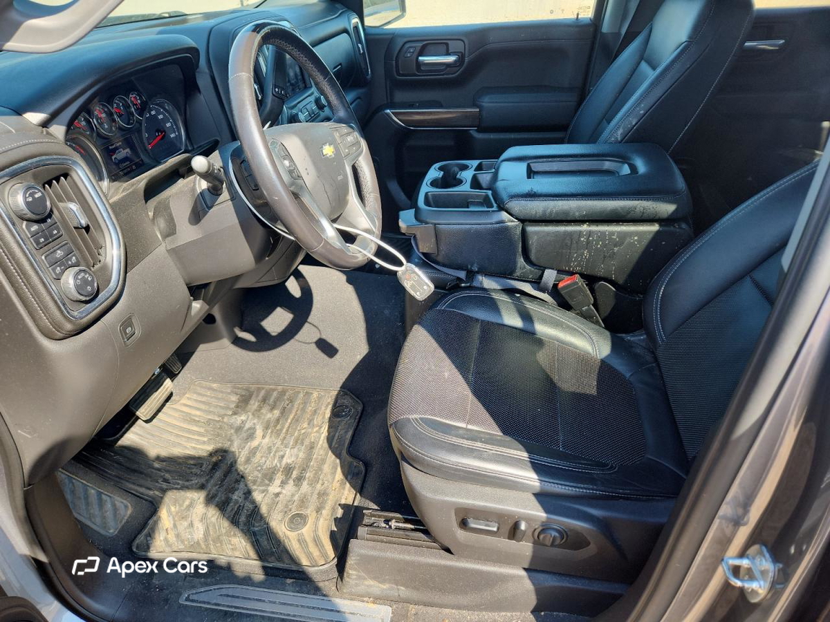 Chevrolet Silverado 2021